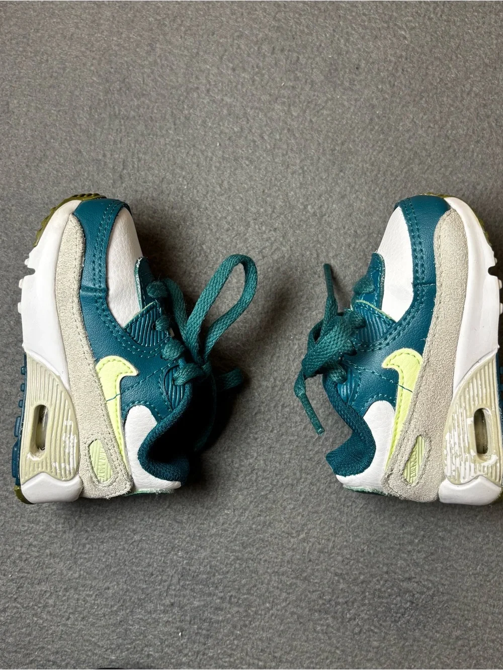 Nike Air Max 90 LTR White/Barely Volt toddler size 3C